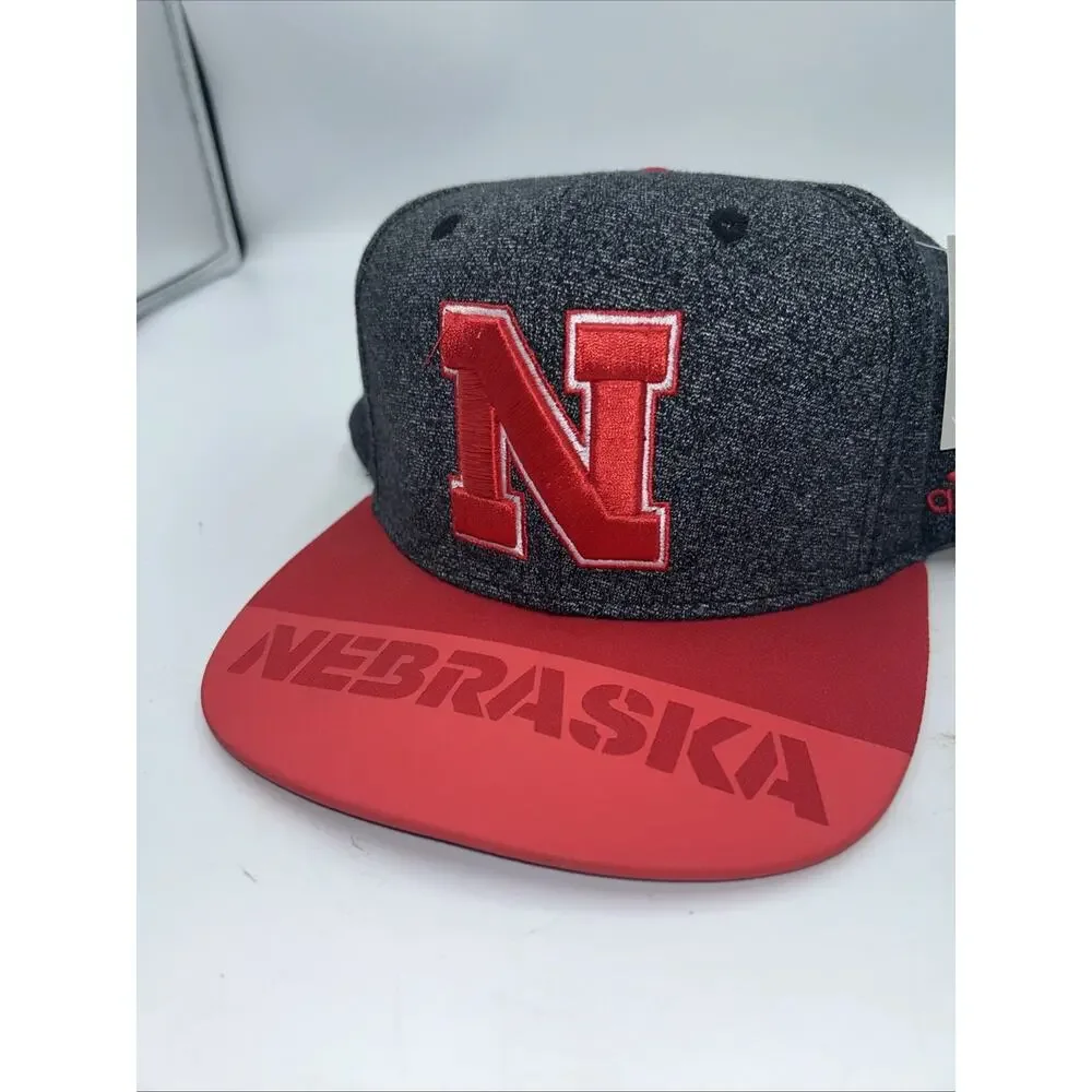Nebraska Cornhuskers Snapback Hat Adidas Cap Gray Red Team Player Issue Gym Fit